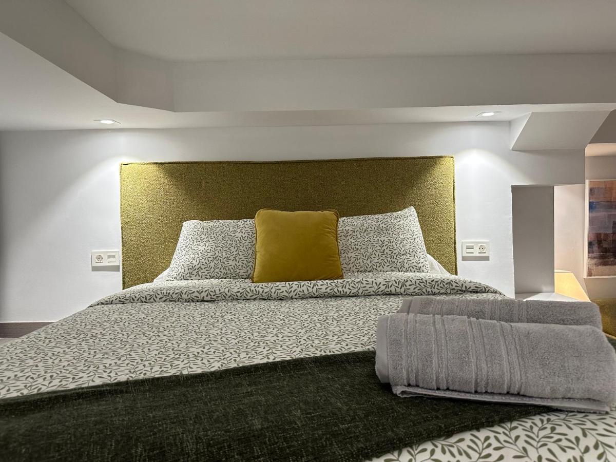 Suites 18 - Hostatel Granada Exterior foto